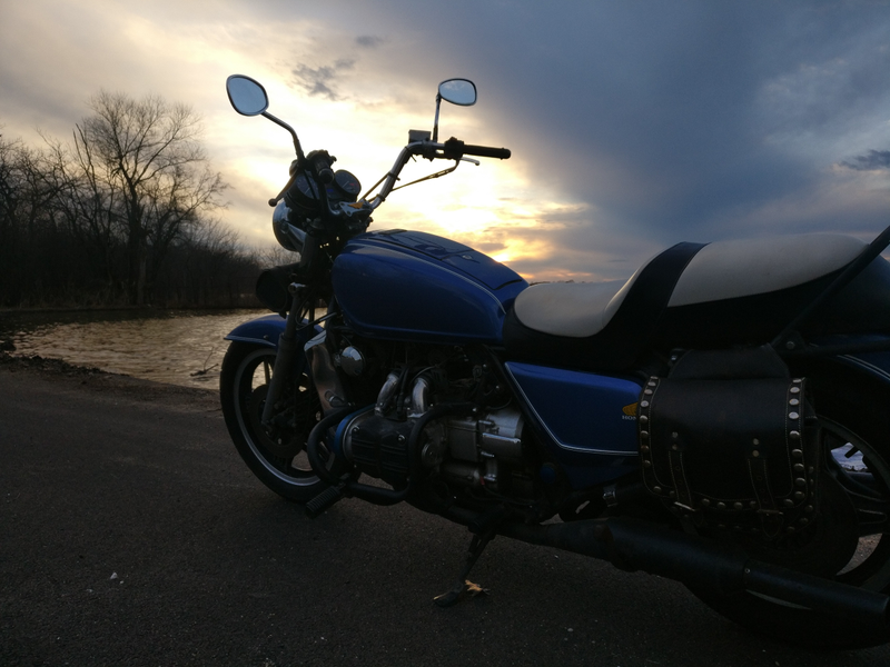 Illustration for article titled Goldwing Photo Dump